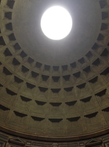 Dome of the pantheon - open air hole in the top